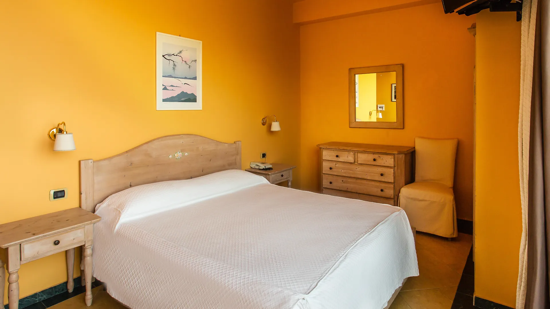 Hotel La Playa Blanca Santo Stefano di Camastra