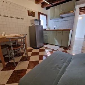 Apartment Veneziacentopercento & Venice